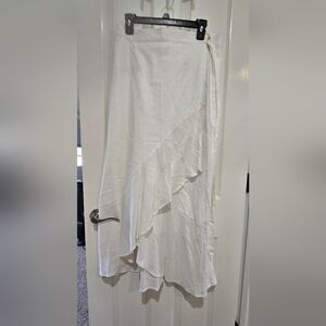 NWT! Versona Asymmetrical White Skirt